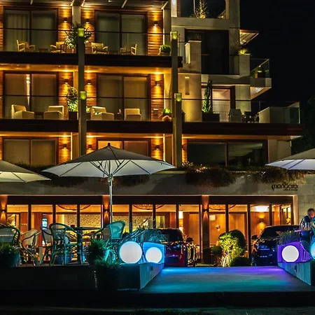 Mala Garden Design 4*