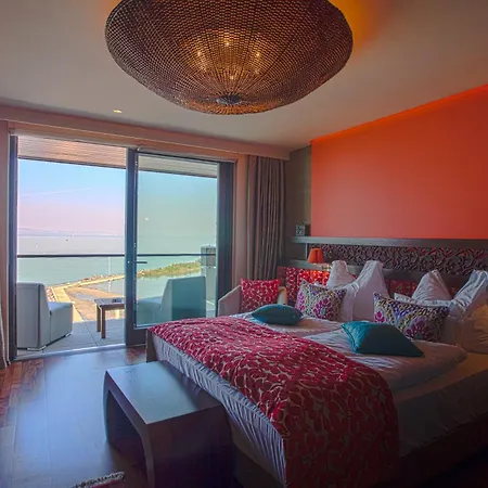 Mala Garden Design 4*