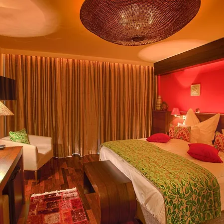 Mala Garden Design Hotel 4*
