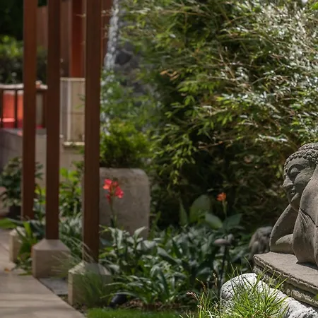 Mala Garden Design 4*