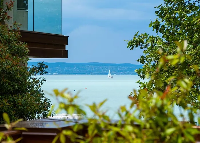 Hotel Mala Garden Design Siofok